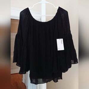 BAILEY 44 black Bell sleeve top size M